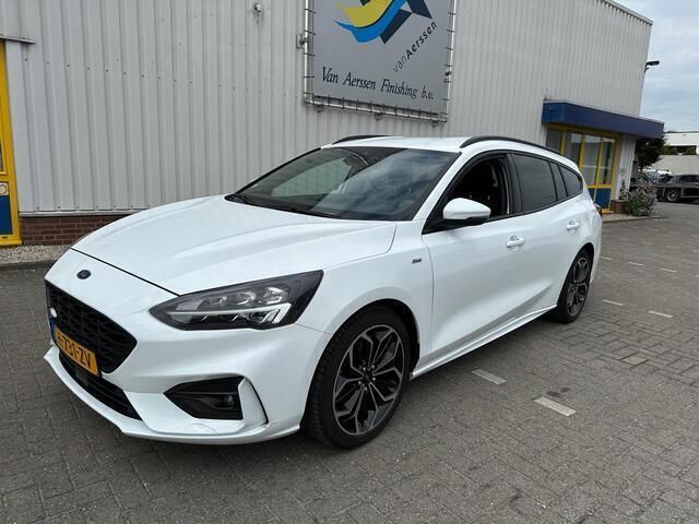 Wit Gebruikt 2020 Ford Focus Business Edition Stationwagen | € 8.990 (Eerlijke prijs) - Afbeelding 1/4