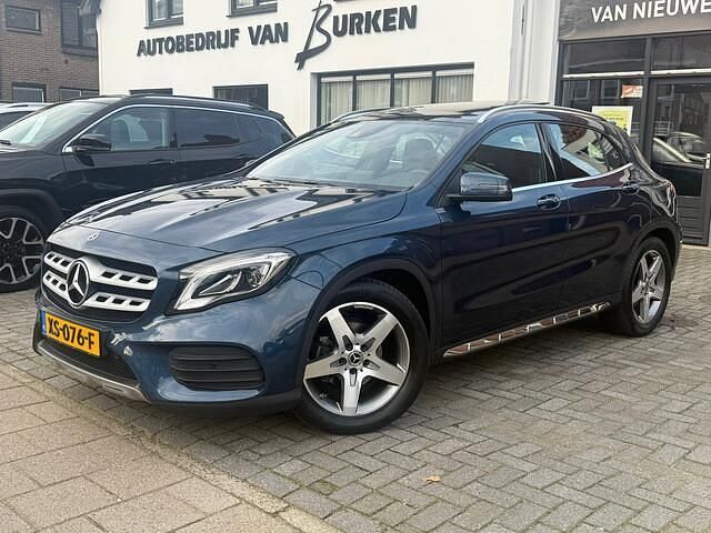 Blauw Gebruikt 2019 Mercedes GLA180 Business SUV | € 28.950 (Eerlijke prijs) - Afbeelding 1/4