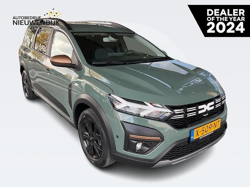 Grijs Gebruikt 2024 Dacia Jogger Extreme MPV | € 22.890 (Iets duurder) - Afbeelding 1/3