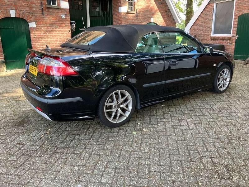 Occasion Saab 9-3 Cabriolet Aero 209 PK (153 kW) 2005 Zwart Cabriolet