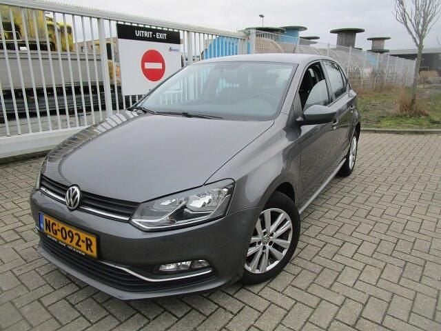 Occasion VW Polo Highline 90 PK (66 kW) 2016 Grijs Hatchback