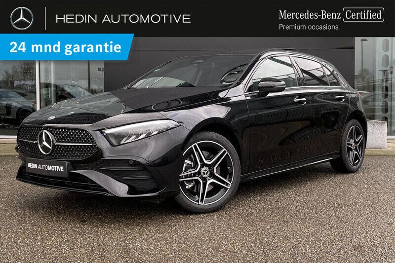 Zwart Gebruikt 2025 Mercedes A250 AMG line Hatchback | € 42.900 - Afbeelding 1/4