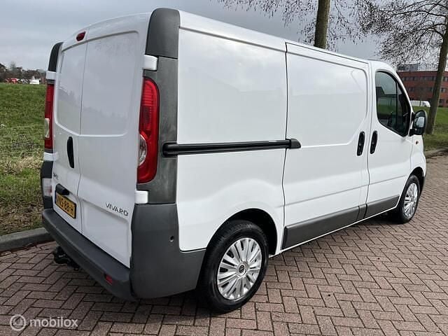 Occasion Opel Vivaro 117 PK (86 kW) 2011 Wit MPV