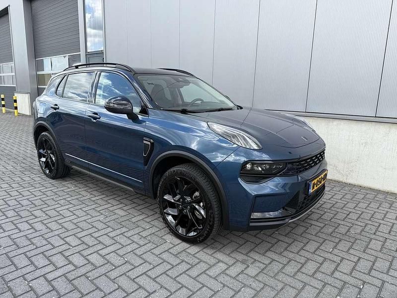Blauw Gebruikt 2021 Lynk & Co 01 SUV | € 21.900 (Eerlijke prijs) - Afbeelding 1/4