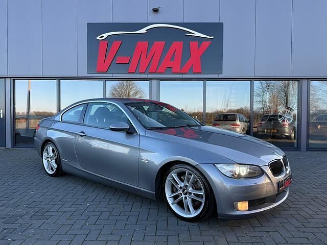 Occasion BMW 325 218 PK (160 kW) 2006 Grijs Coupé