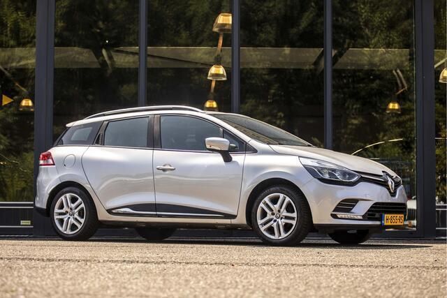 Grijs Gebruikt 2020 Renault Clio GrandTour Zen Stationwagen | € 9.950 (Eerlijke prijs) - Afbeelding 1/4