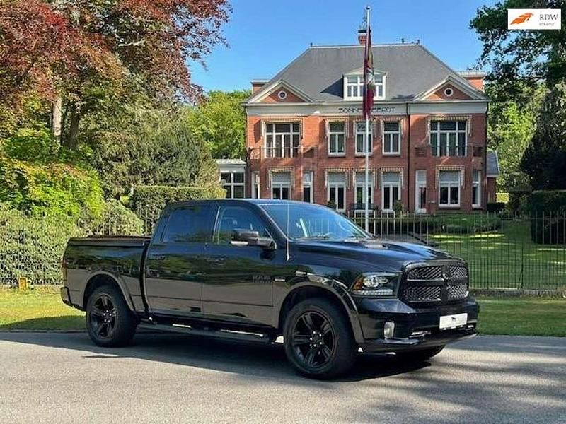 Zwart Gebruikt 2017 Dodge Ram Pickup | € 42.750 - Afbeelding 1/4