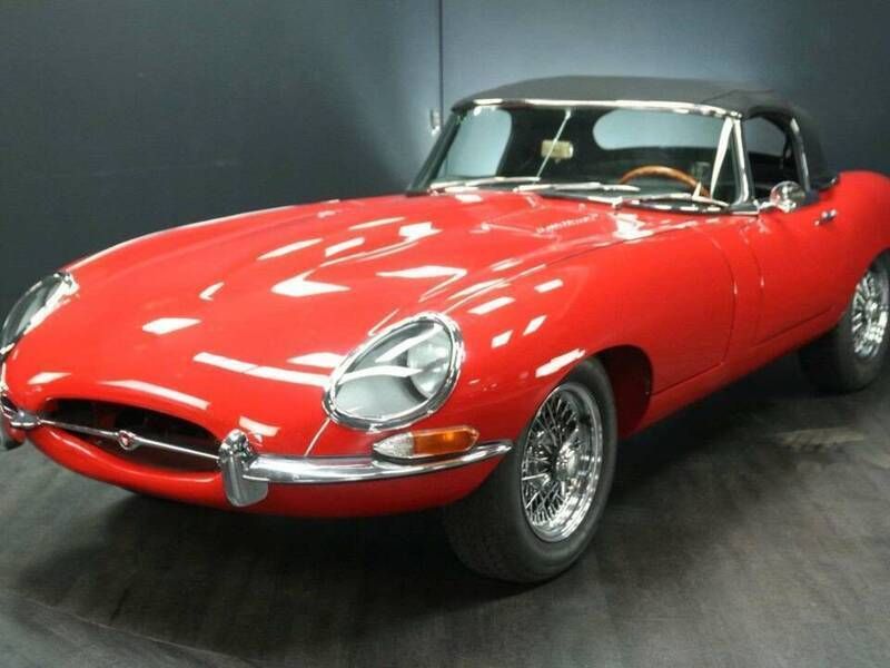 Roodrot Gebruikt 1967 Jaguar E-Type Cabriolet | € 115.900 - Afbeelding 1/4