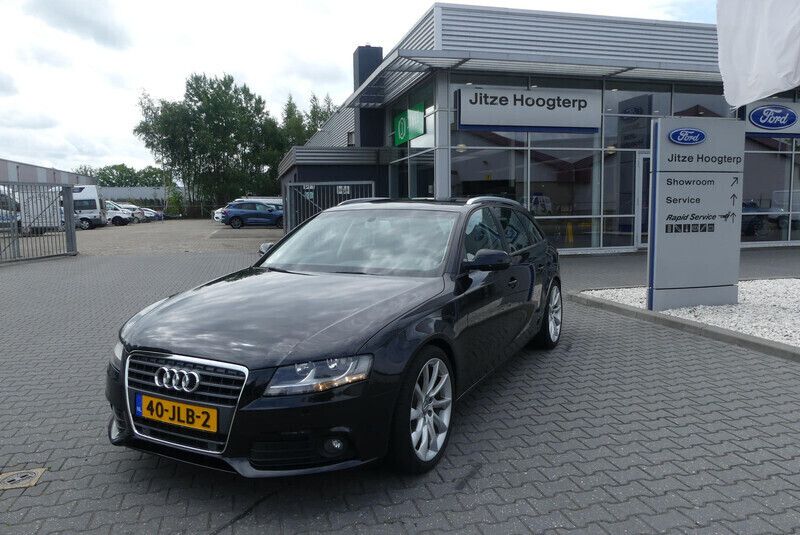 Zwart Gebruikt 2009 Audi A4 Business Stationwagen | € 5.895 (Super prijs) - Afbeelding 1/4