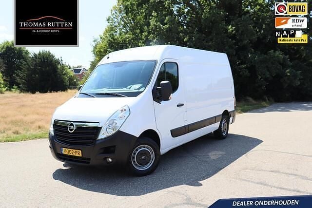 Wit Gebruikt 2018 Opel Movano Van | € 8.750 (Eerlijke prijs) - Afbeelding 1/4