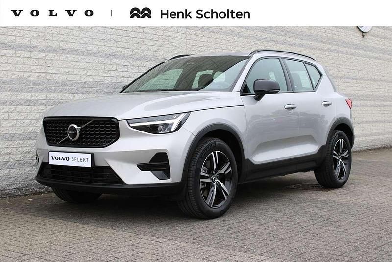 Grijs Gebruikt 2022 Volvo XC40 Plus SUV | € 43.950 (Iets duurder) - Afbeelding 1/3