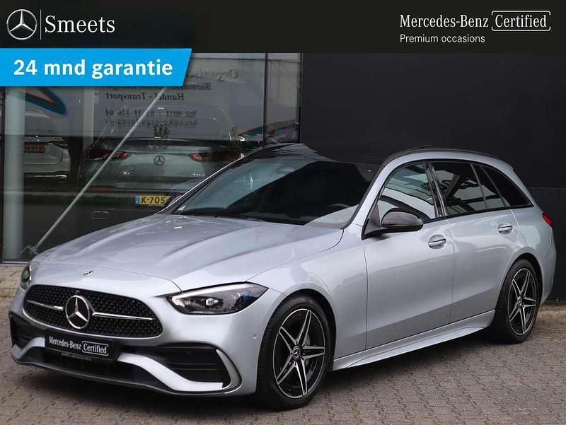 Grijs Gebruikt 2022 Mercedes C180 AMG line Stationwagen | € 39.888 (Iets duurder) - Afbeelding 1/4