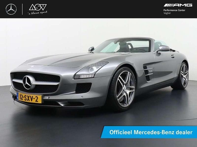 Grijs, metallic lak Gebruikt 2012 Mercedes SLS AMG AMG Cabriolet | € 199.999 - Afbeelding 1/4