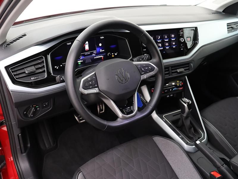 Occasion VW Taigo Edition 116 PK (85 kW) 2025 Rood SUV