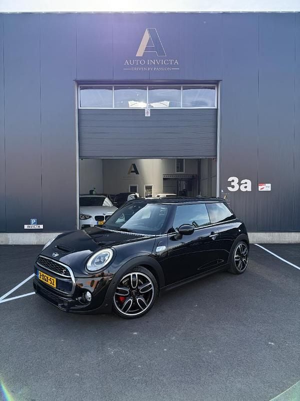 Hatchback Gebruikt 2014 Mini Cooper Chili Hatchback | € 15.450 (Eerlijke prijs) - Afbeelding 1/4