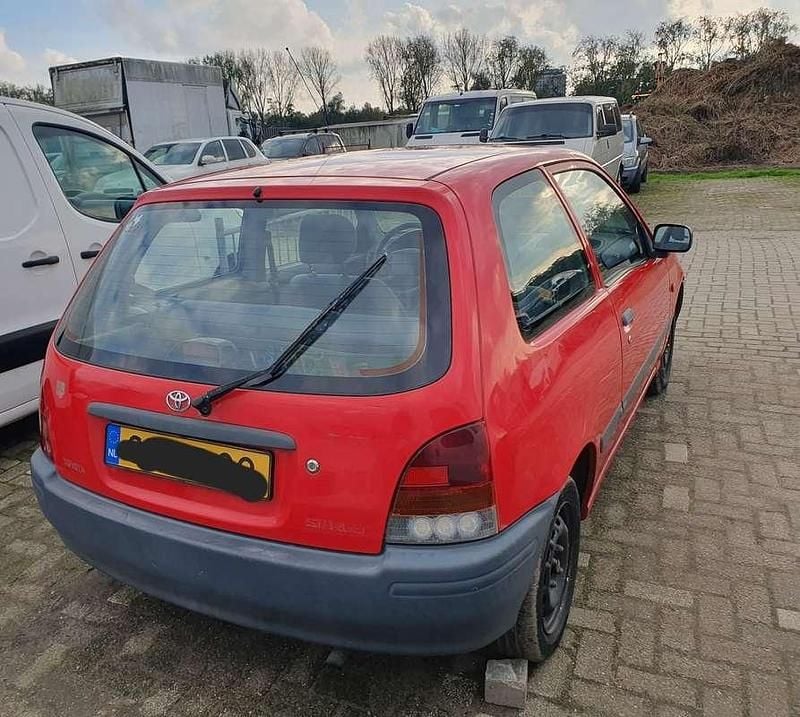 Occasion Toyota Starlet 75 PK (55 kW) 1997 Rood Hatchback