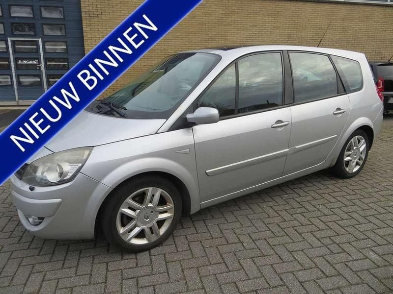 Grijs Gebruikt 2008 Renault Grand Scénic II MPV | € 1.950 (Eerlijke prijs) - Afbeelding 1/4