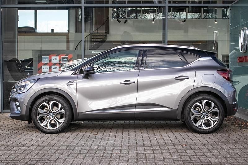 Occasion Renault Captur Intens 159 PK (116 kW) 2021 Grijs SUV