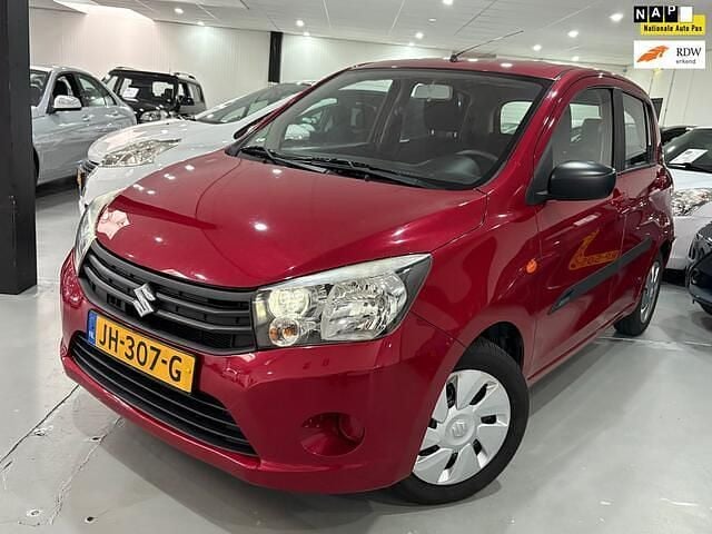 Rood Gebruikt 2016 Suzuki Celerio Comfort Hatchback | € 5.500 (Eerlijke prijs) - Afbeelding 1/4