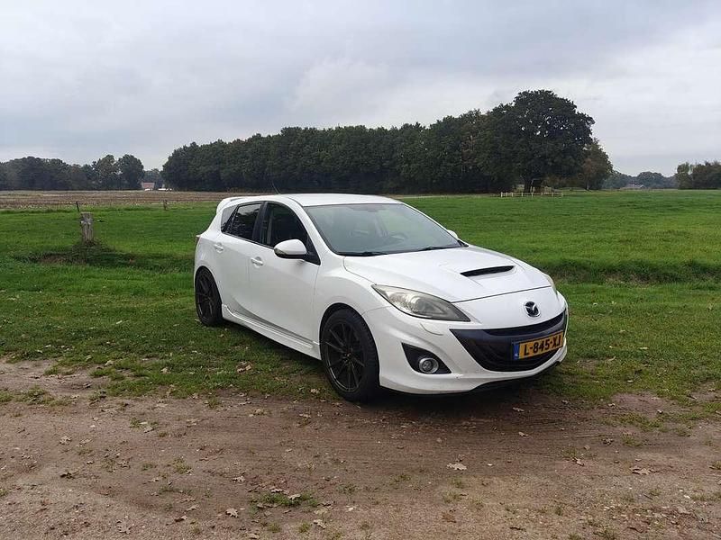 Occasion Mazda 3 260 PK (191 kW) 2011 Wit Hatchback