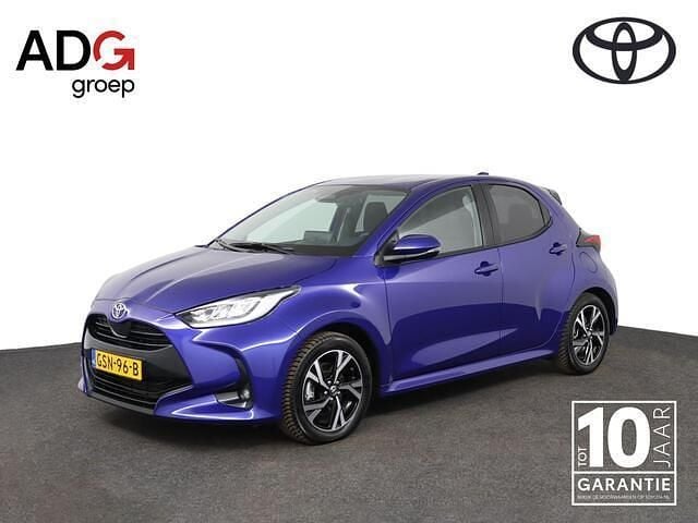 Blauw Gebruikt 2024 Toyota Yaris Edition Hatchback | € 24.400 (Eerlijke prijs) - Afbeelding 1/4