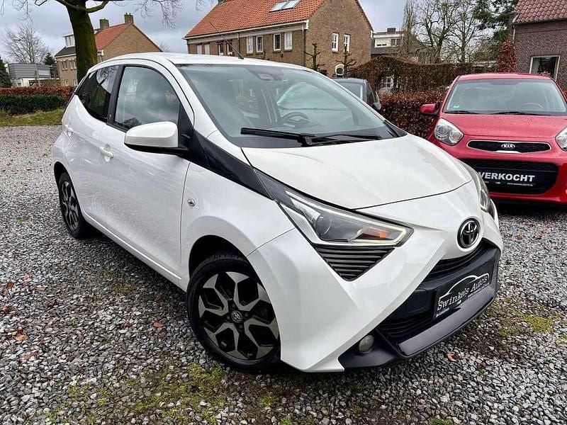 Occasion Toyota Aygo X-play 72 PK (52 kW) 2021 Wit Hatchback