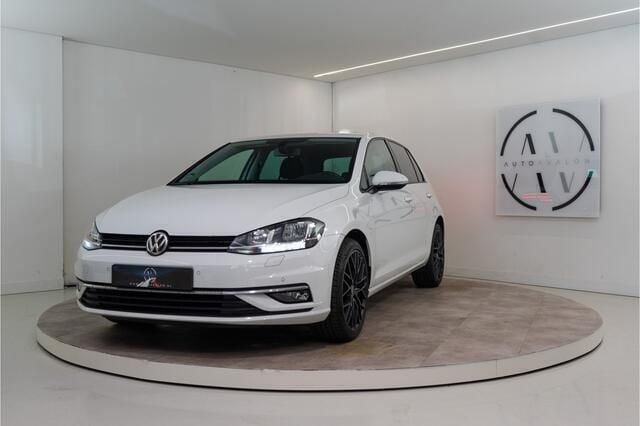 Wit Gebruikt 2017 VW Golf VII Highline Hatchback | € 12.980 (Goede deal) - Afbeelding 1/4