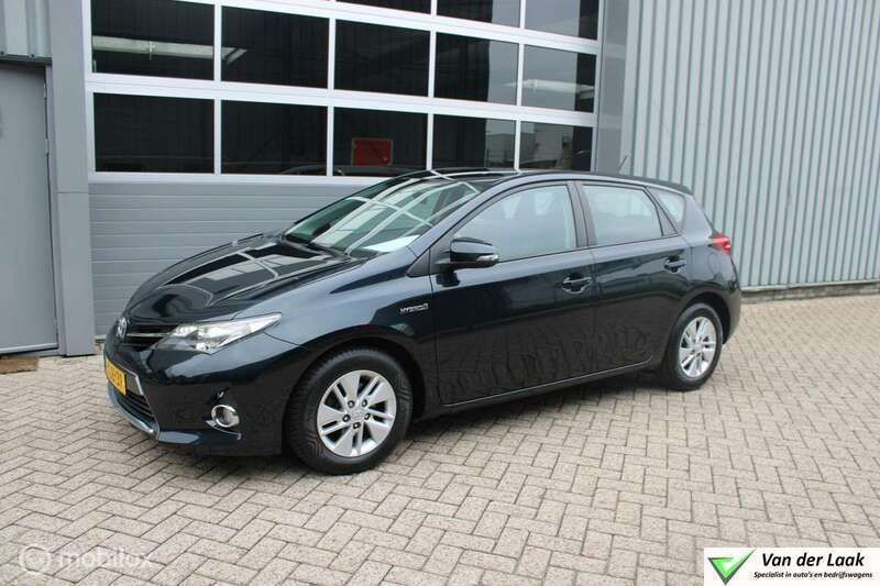 Grijs Gebruikt 2014 Toyota Auris Hybrid Hatchback | € 13.450 (Eerlijke prijs) - Afbeelding 1/4