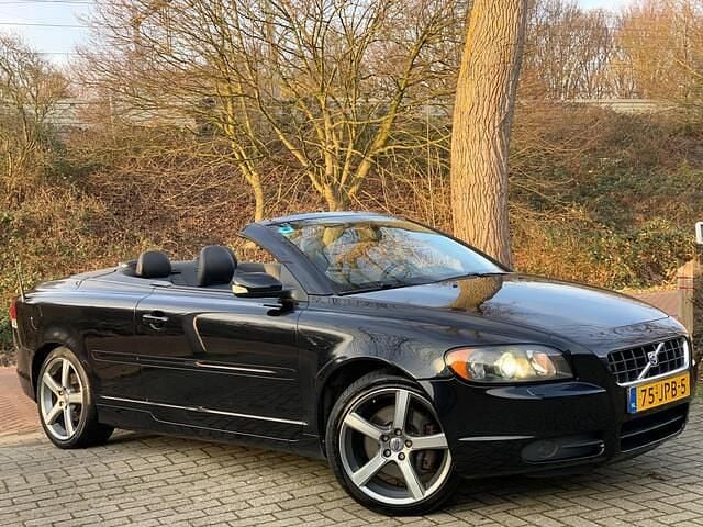 Zwart Occasion 2006 Volvo C70 Summum Cabriolet | € 6.490 (Goede deal) - Afbeelding 1/4