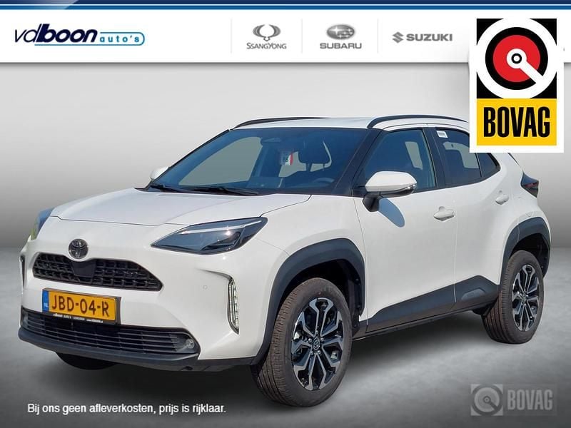 Wit Nieuw 2025 Toyota Yaris Cross SUV | € 31.900 (Eerlijke prijs) - Afbeelding 1/3