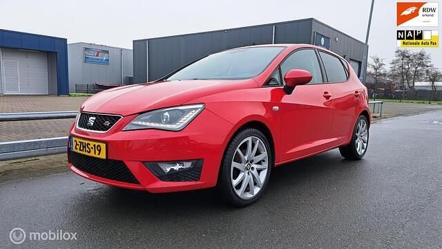 Occasion Seat Ibiza FR 86 PK (63 kW) 2015 Rood Hatchback