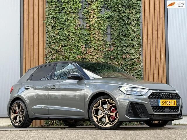 Grijs Gebruikt 2019 Audi A1 Sportback Edition .1 Hatchback | € 27.950 (Eerlijke prijs) - Afbeelding 1/4