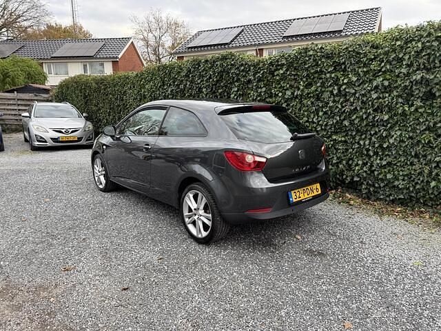 Occasion Seat Ibiza SC Sport 105 PK (77 kW) 2011 Grijs Hatchback