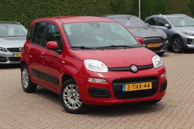 Rood Gebruikt 2014 Fiat Panda Hatchback | € 6.950 (Eerlijke prijs) - Afbeelding 1/4