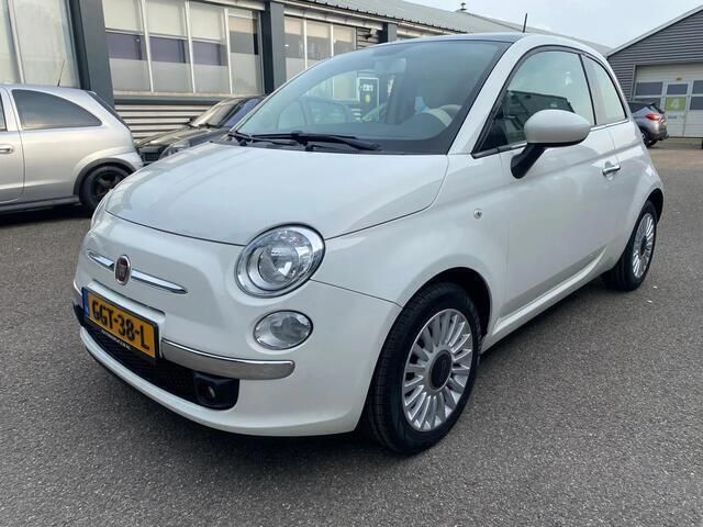 Wit Gebruikt 2013 Fiat 500 Lounge Hatchback | € 6.250 (Eerlijke prijs) - Afbeelding 1/4