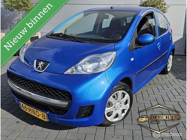 Blauw Gebruikt 2009 Peugeot 107 Hatchback | € 1.995 (Eerlijke prijs) - Afbeelding 1/4