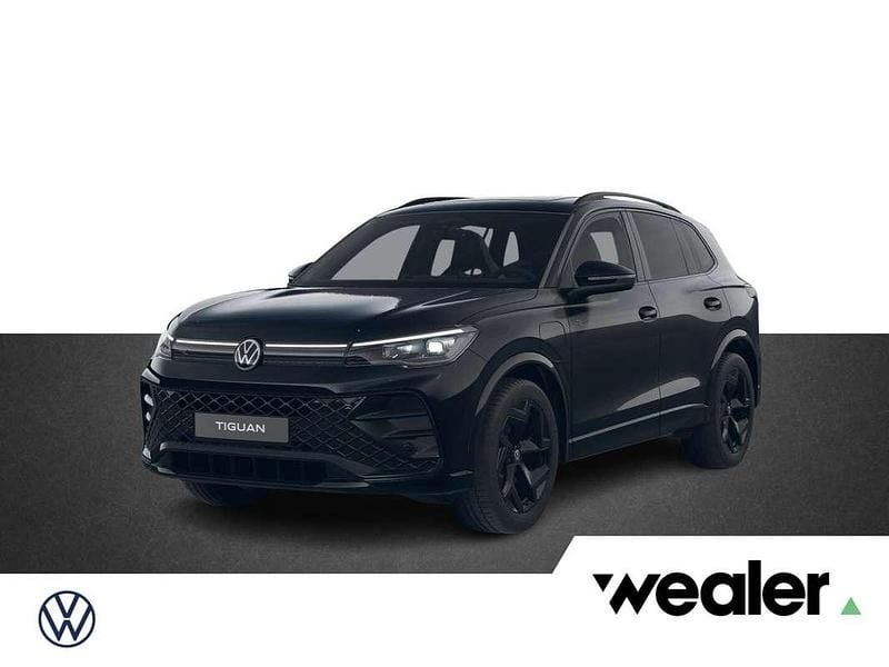 Zwart Nieuw 2025 VW Tiguan R-line Edition SUV | € 58.323 (Iets duurder) - Afbeelding 1/1