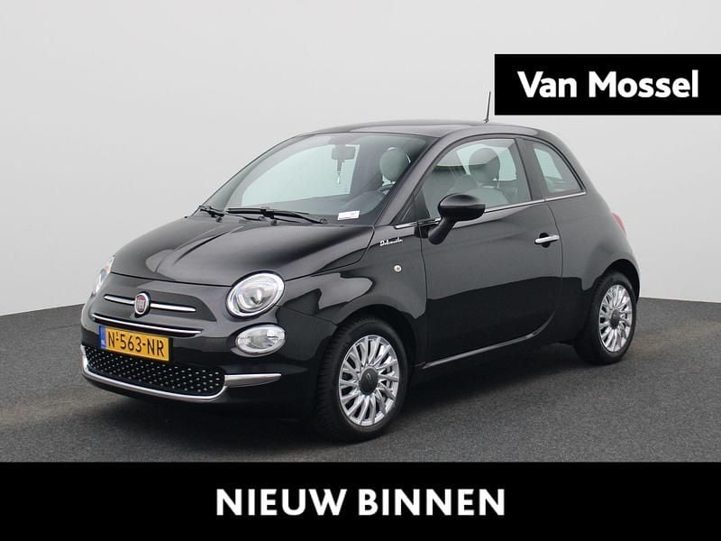 Zwart Gebruikt 2021 Fiat 500 Dolcevita Hatchback | € 12.400 (Eerlijke prijs) - Afbeelding 1/4