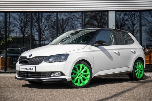 Wit Occasion 2018 Skoda Fabia Style Hatchback | € 19.900 - Afbeelding 1/4