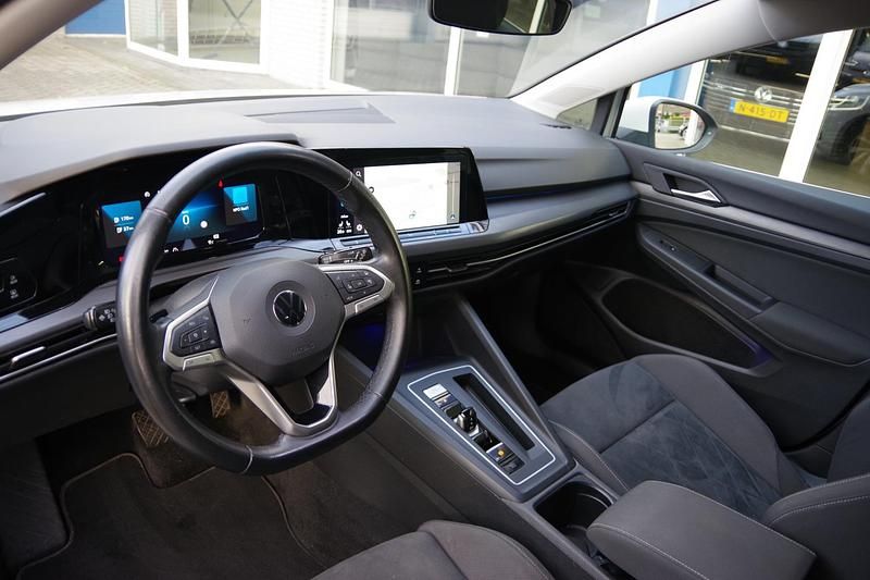 Occasion VW Golf VIII Style 2024 Wit Hatchback