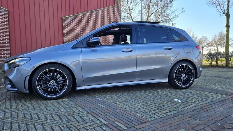 Occasion Mercedes B220 Premium Plus 190 PK (139 kW) 2020 Grijs MPV