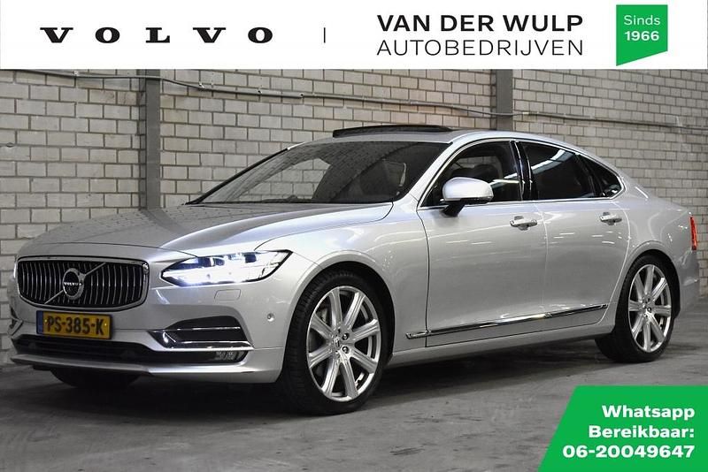 Grijs (metallic) Gebruikt 2017 Volvo S90 Inscription Sedan | € 26.950 (Eerlijke prijs) - Afbeelding 1/4