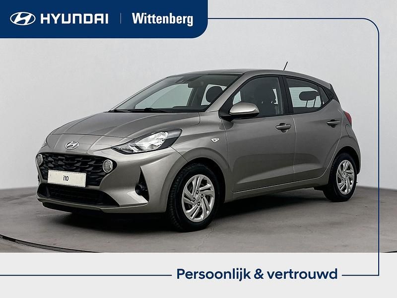 Brass Gebruikt 2021 Hyundai i10 Comfort Hatchback | € 12.450 (Eerlijke prijs) - Afbeelding 1/4