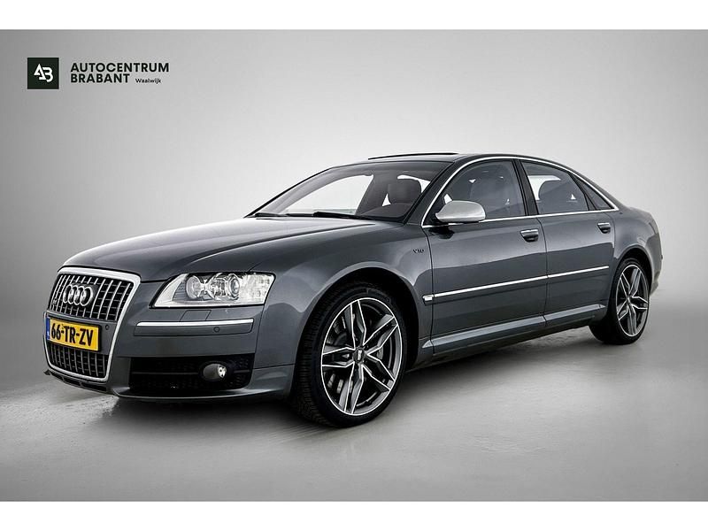 Grijs Occasion 2007 Audi S8 Proline Sedan | € 13.845 - Afbeelding 1/4