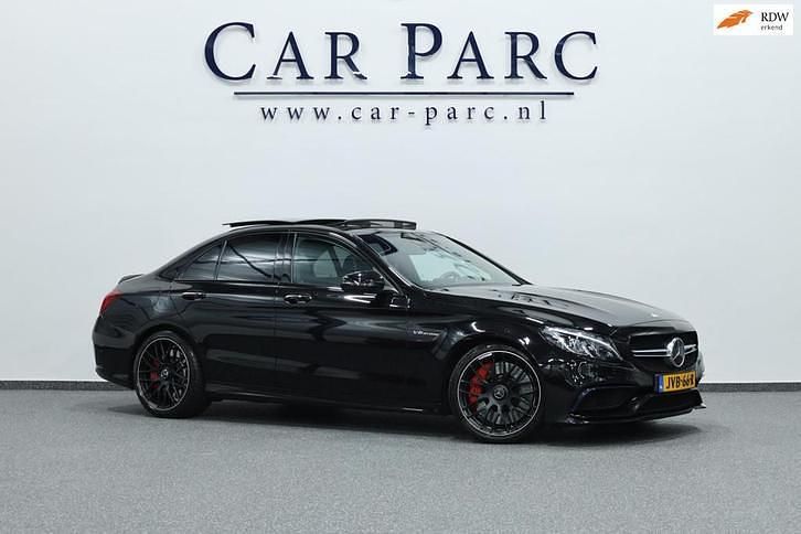 Zwart Occasion 2016 Mercedes S63 AMG AMG Sedan | € 49.995 (Eerlijke prijs) - Afbeelding 1/4
