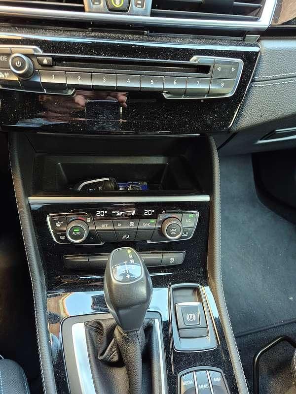 Blauw Gebruikt 2018 BMW 218 MPV | € 18.000 (Eerlijke prijs) - Afbeelding 1/4