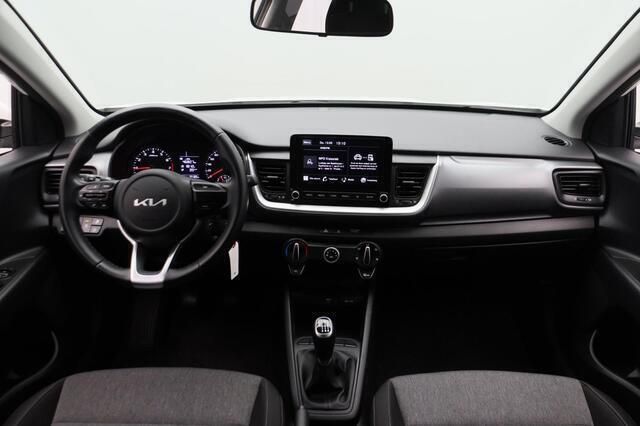 Occasion Kia Stonic 101 PK (74 kW) 2023 Wit SUV