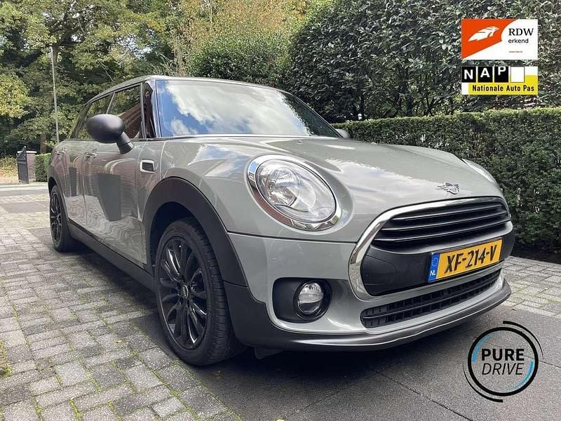 Occasion Mini One Clubman Business 102 PK (75 kW) 2019 Grijs Stationwagen