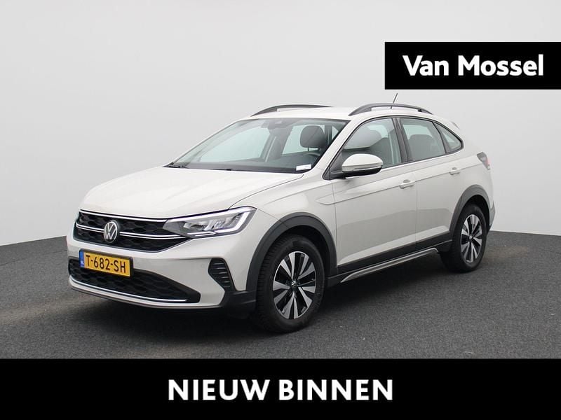 Grijs Gebruikt 2023 VW Taigo Life SUV | € 23.900 (Duur) - Afbeelding 1/4