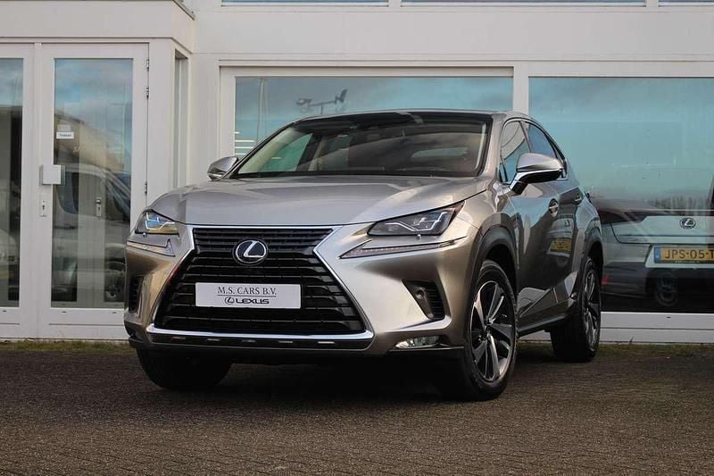 Occasion Lexus NX300h President Line 2021 Grijs (metallic) SUV
